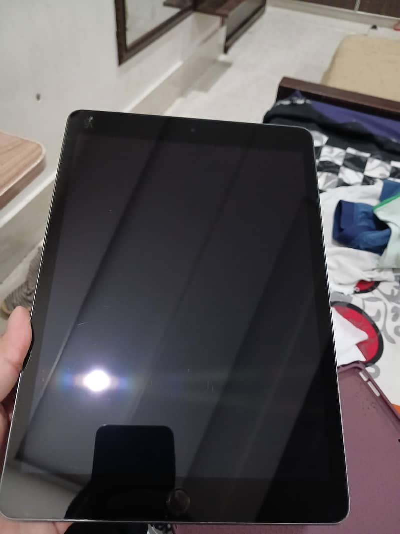 ipad 64 GB 9th Generation 1