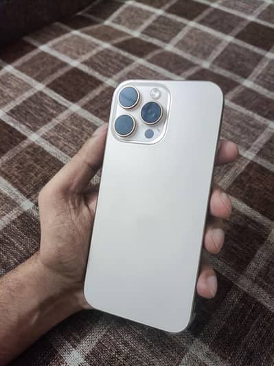 iPhone 16 Pro Max 256 jv
