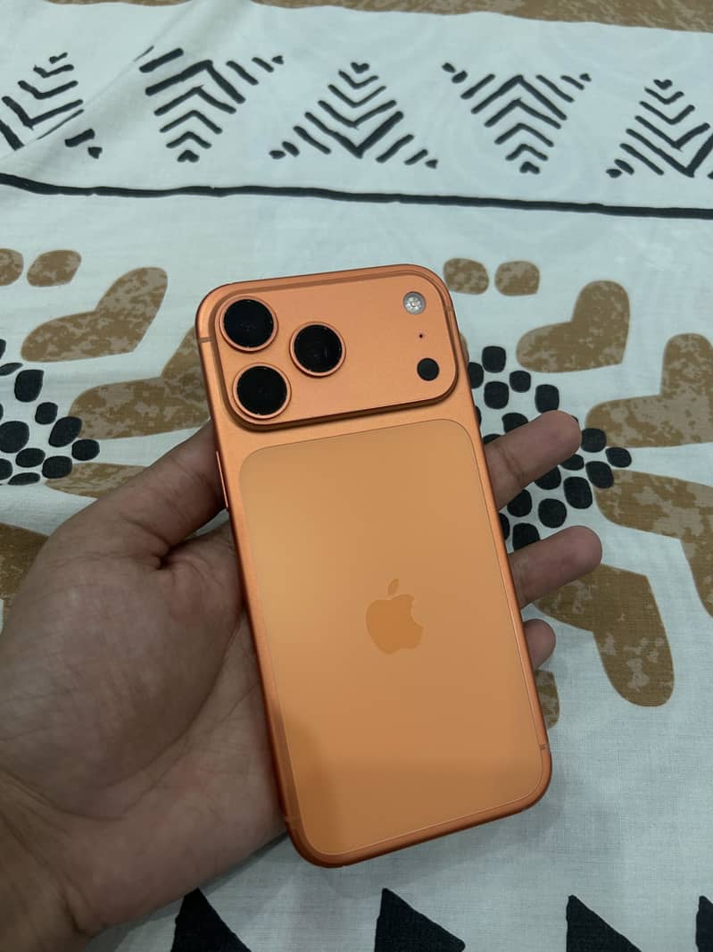 Apple iPhone 17 Pro Max 0
