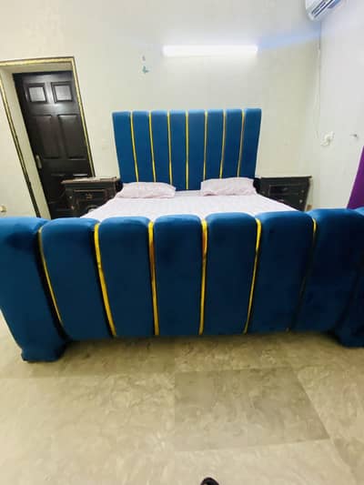 Single King size Bed
