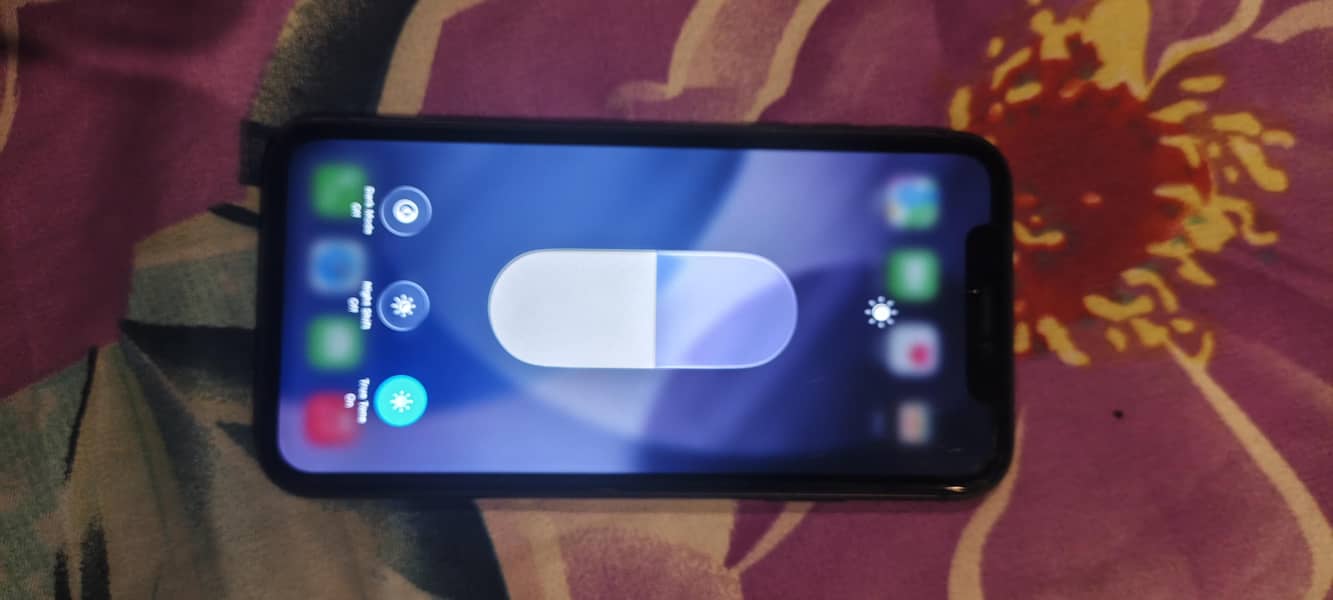 Apple iPhone 11 2