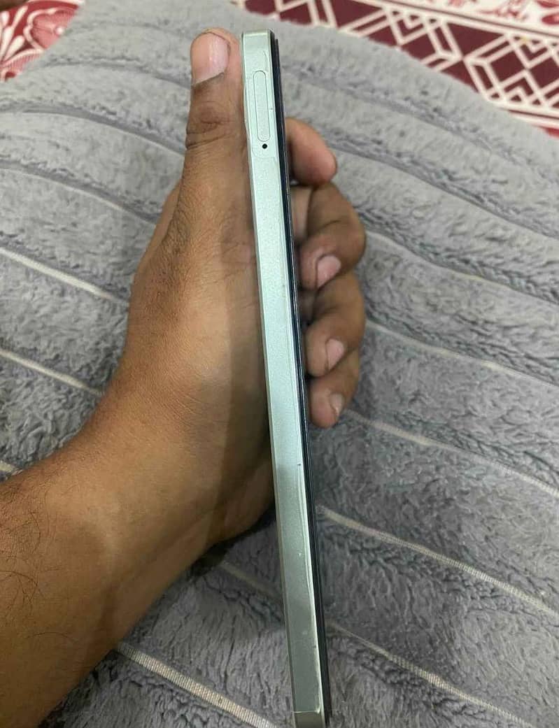 Realme Note 60 3