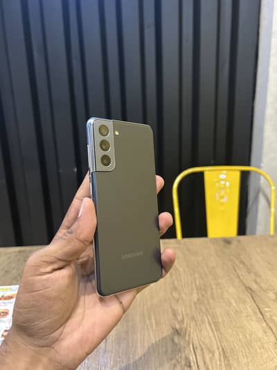 Samsung Mobile S21