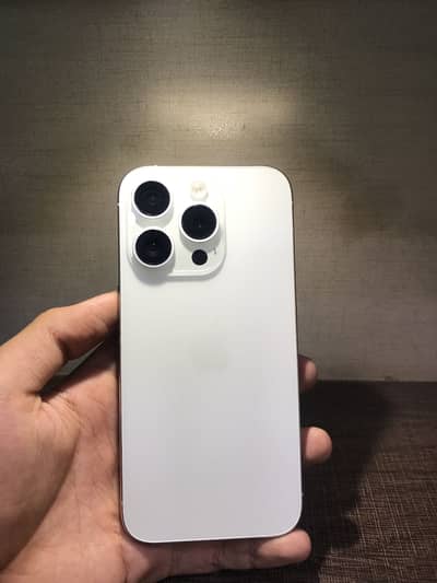 Apple iPhone 15 Pro
