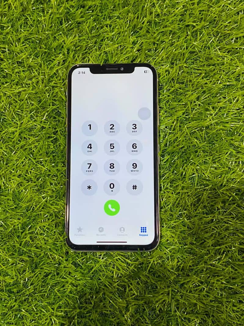 Apple iPhone X 4