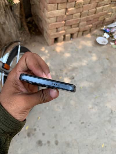 Tecno Spark 20C
