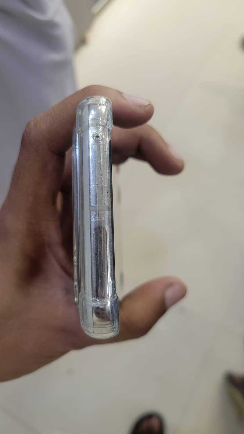 Google Pixel 8 Pro 3