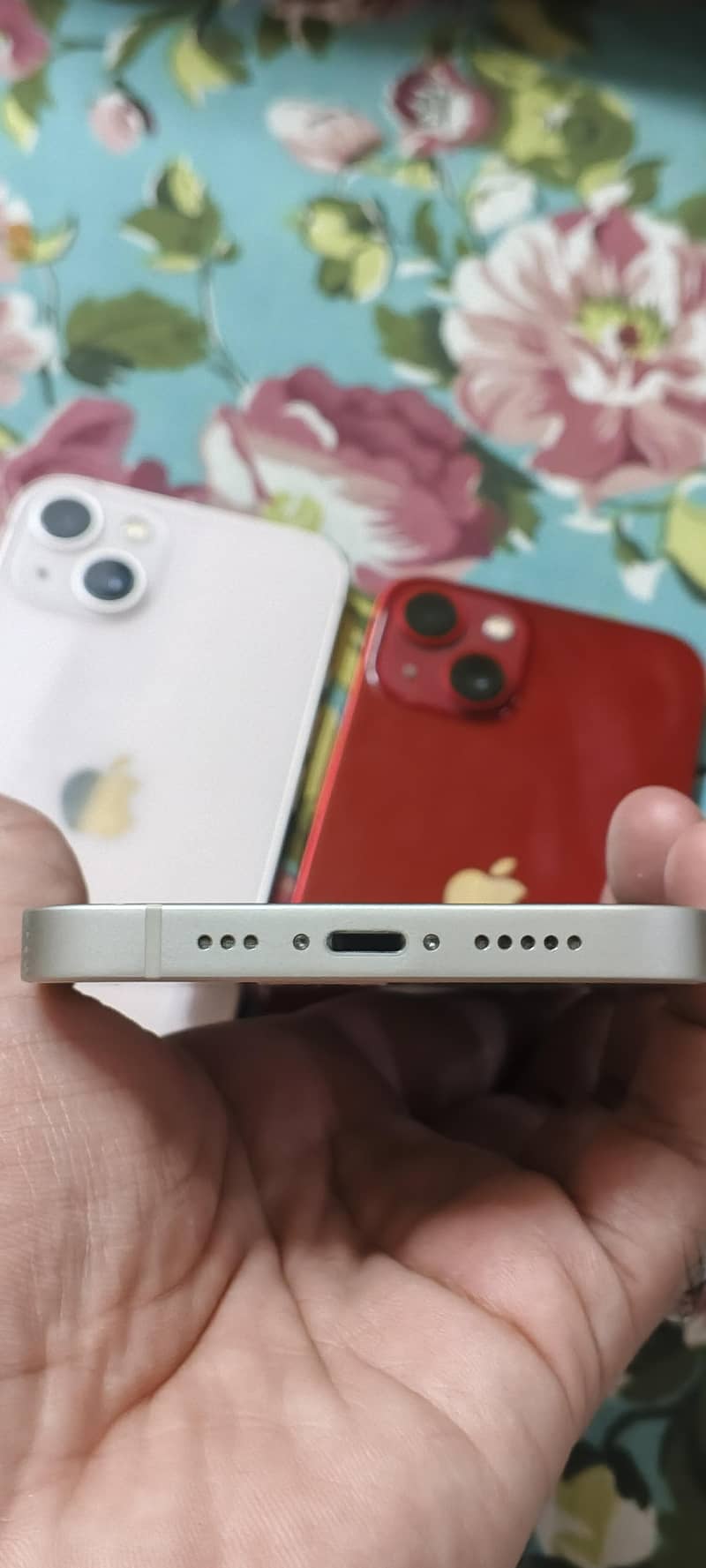 Apple iPhone 13 3