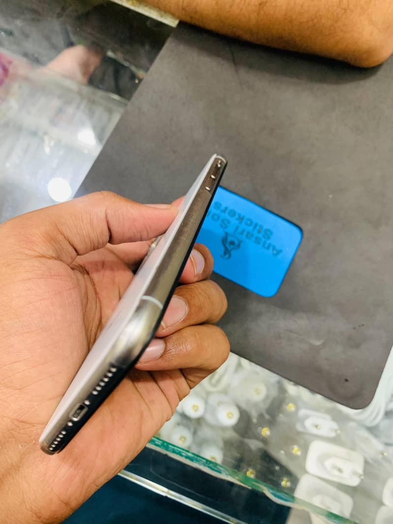 Apple iPhone X 1