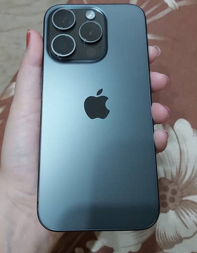 Apple iPhone 15 Pro jv