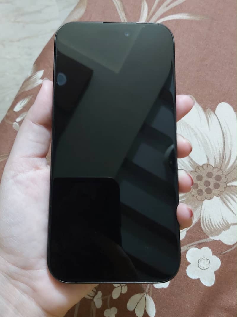 Apple iPhone 15 Pro jv 1