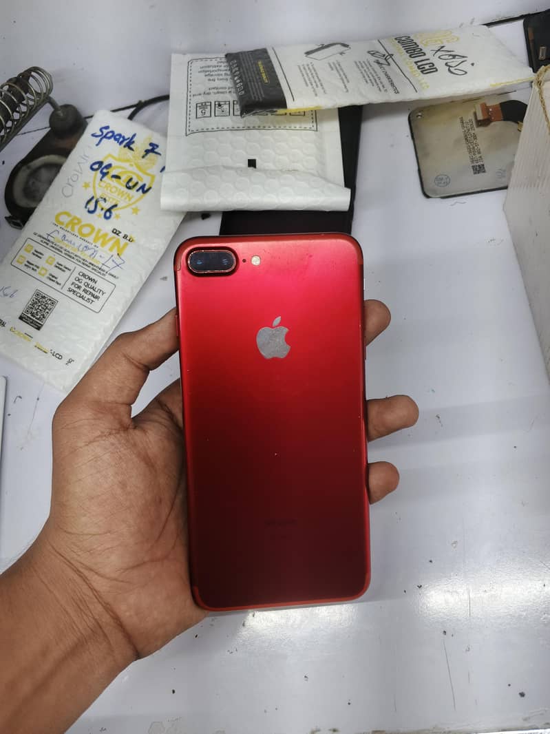 Apple iPhone 7 Plus 3