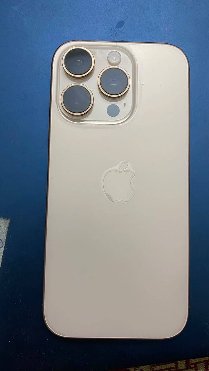 Apple iPhone 16 Pro 5