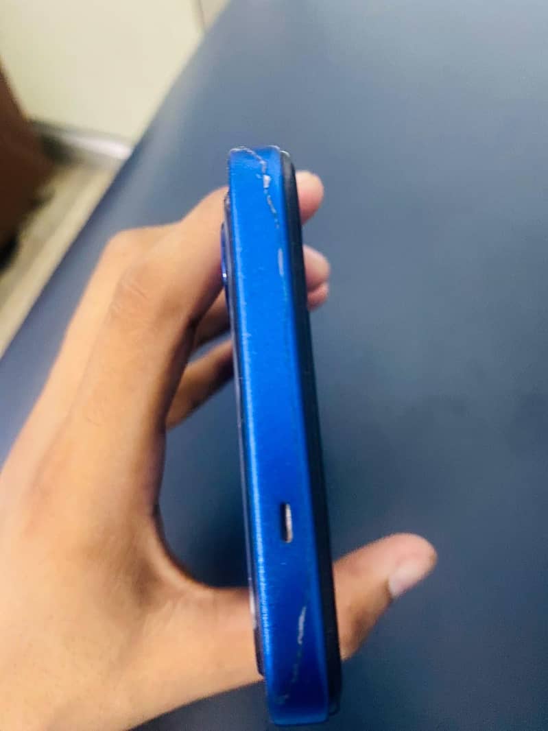 Tecno Spark 50 4
