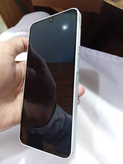 Samsung Mobile A16