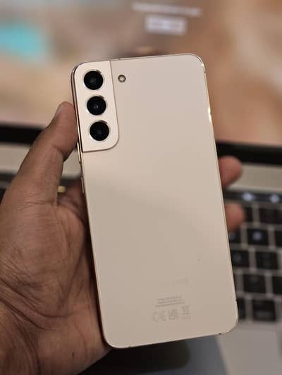 Samsung Mobile S22 Plus