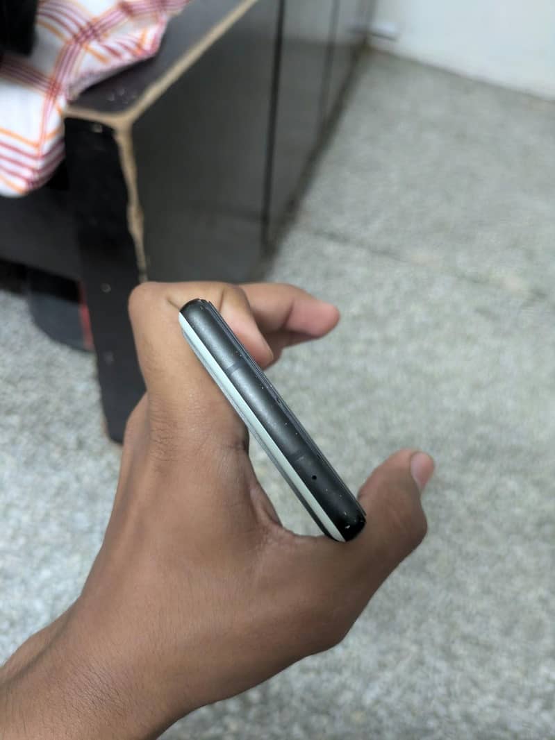 Google Pixel 6a 2