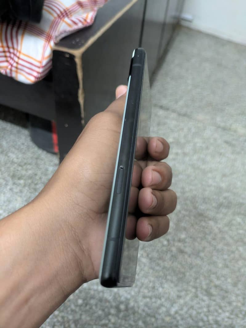 Google Pixel 6a 4