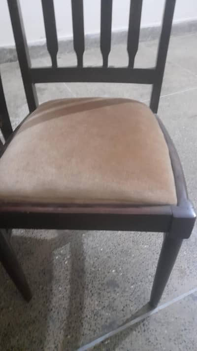 full tali wood dining  table for sale good condition 6 seater