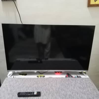 New smart tv 2 months use