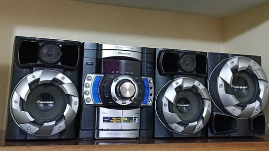 ORIGINAL PIONEER HOME THEATRE