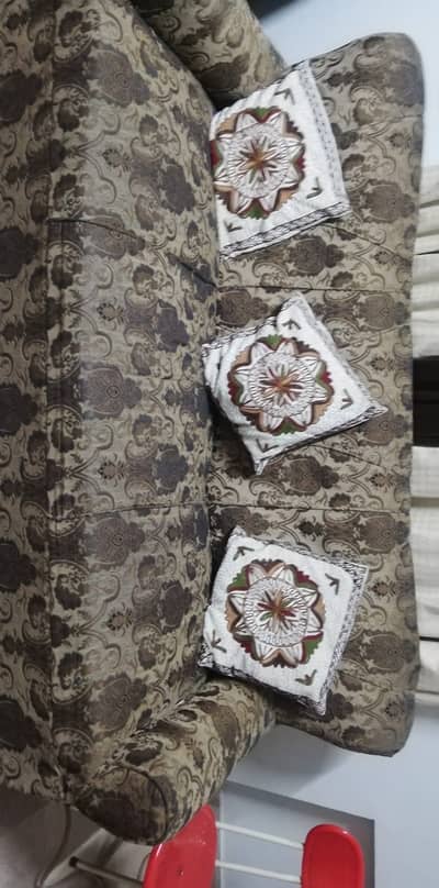 02 Nos 5 seaters sofa sets