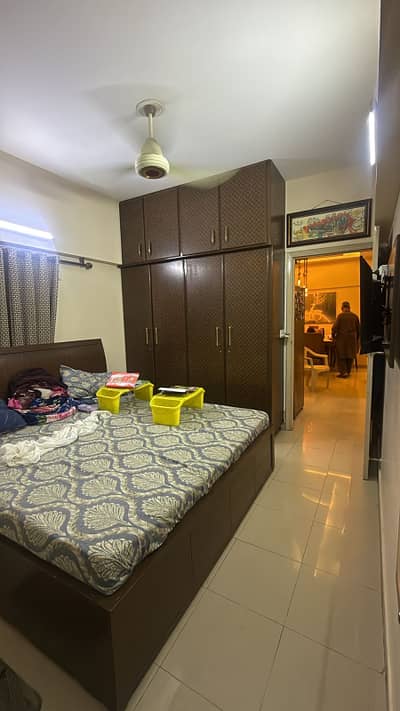 SECTOR -08 BEAUTIFUL GROUND FLOOR 02 BED D D NORTH KARACHI
