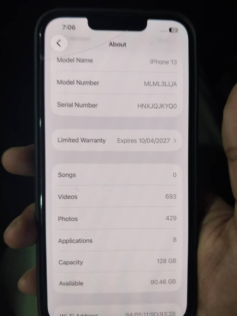 Apple iPhone 13 6
