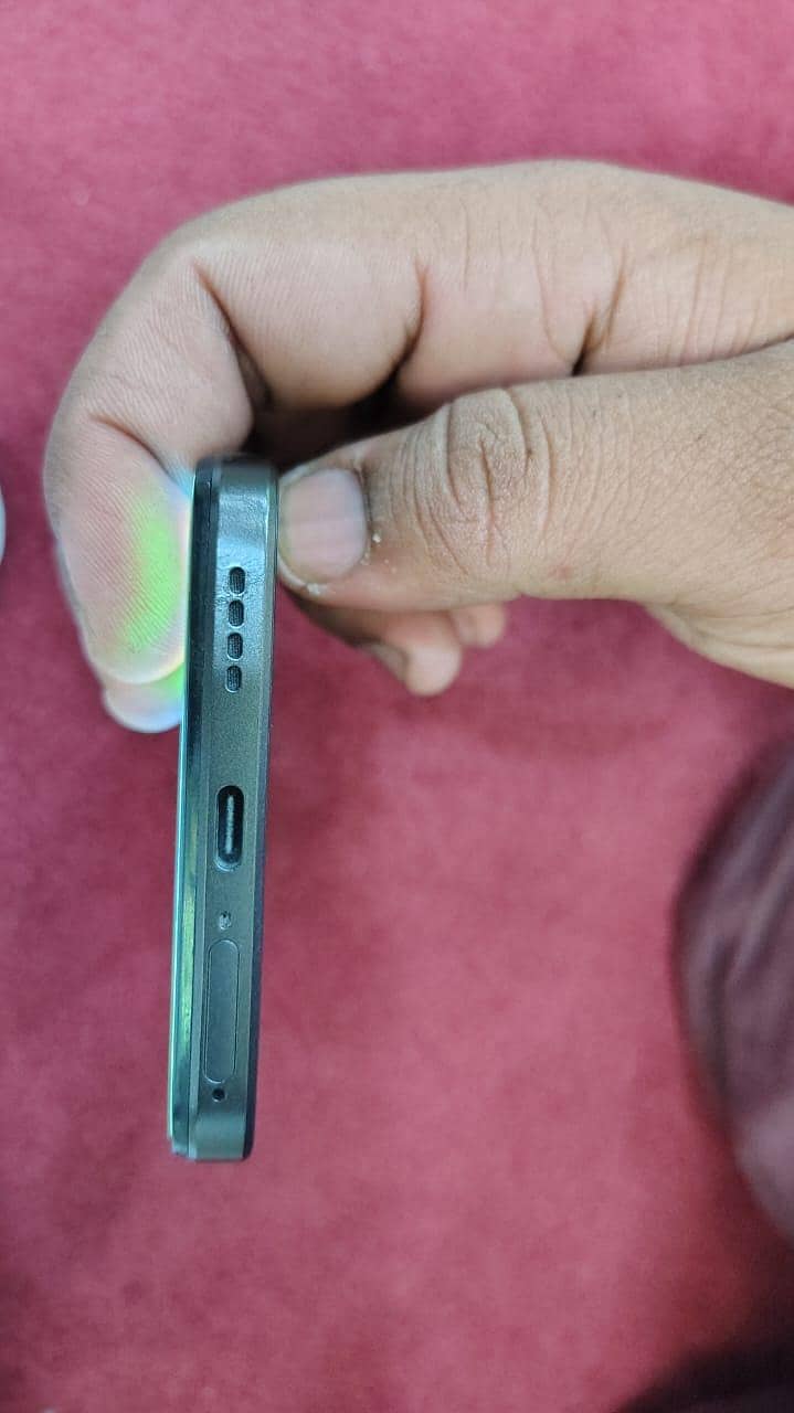 Realme c85 1