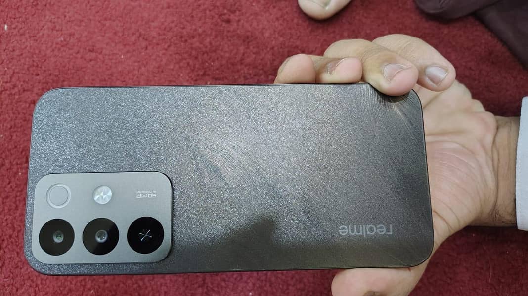 Realme c85 2