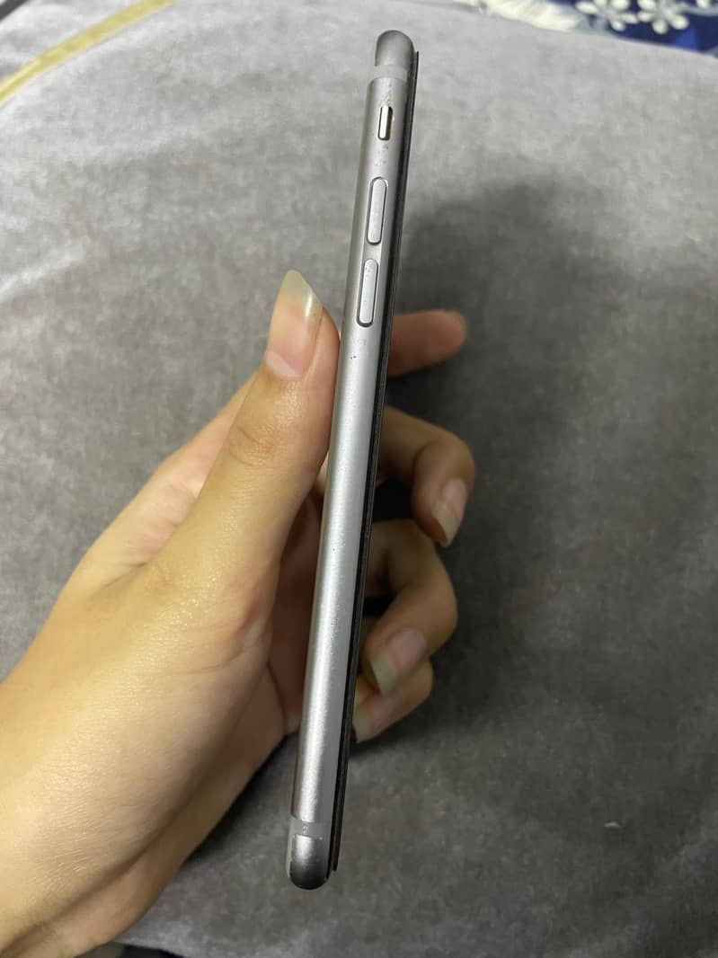 Apple iPhone 6S 1
