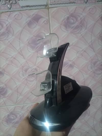 PS4 Controller Charging Stand Like-New Condition Never Used