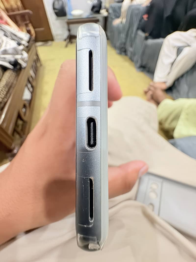 Google Pixel 8 1