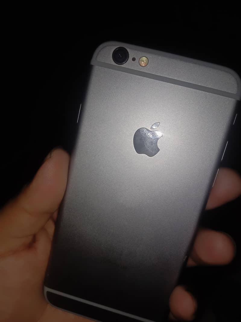 Apple iPhone 6 2