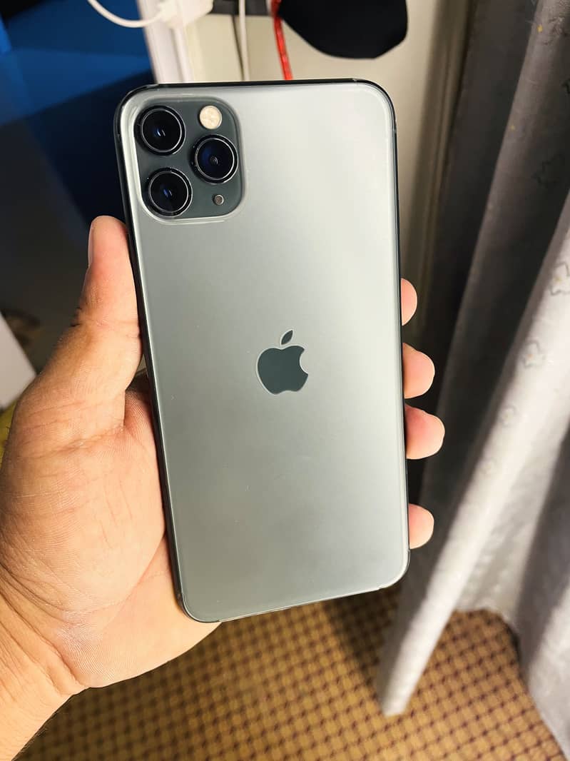 iphone 11 pro max 3