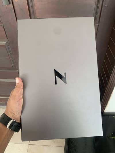 Hp Zbook studio 15 G8 mobile workstation i7 11 generation High end