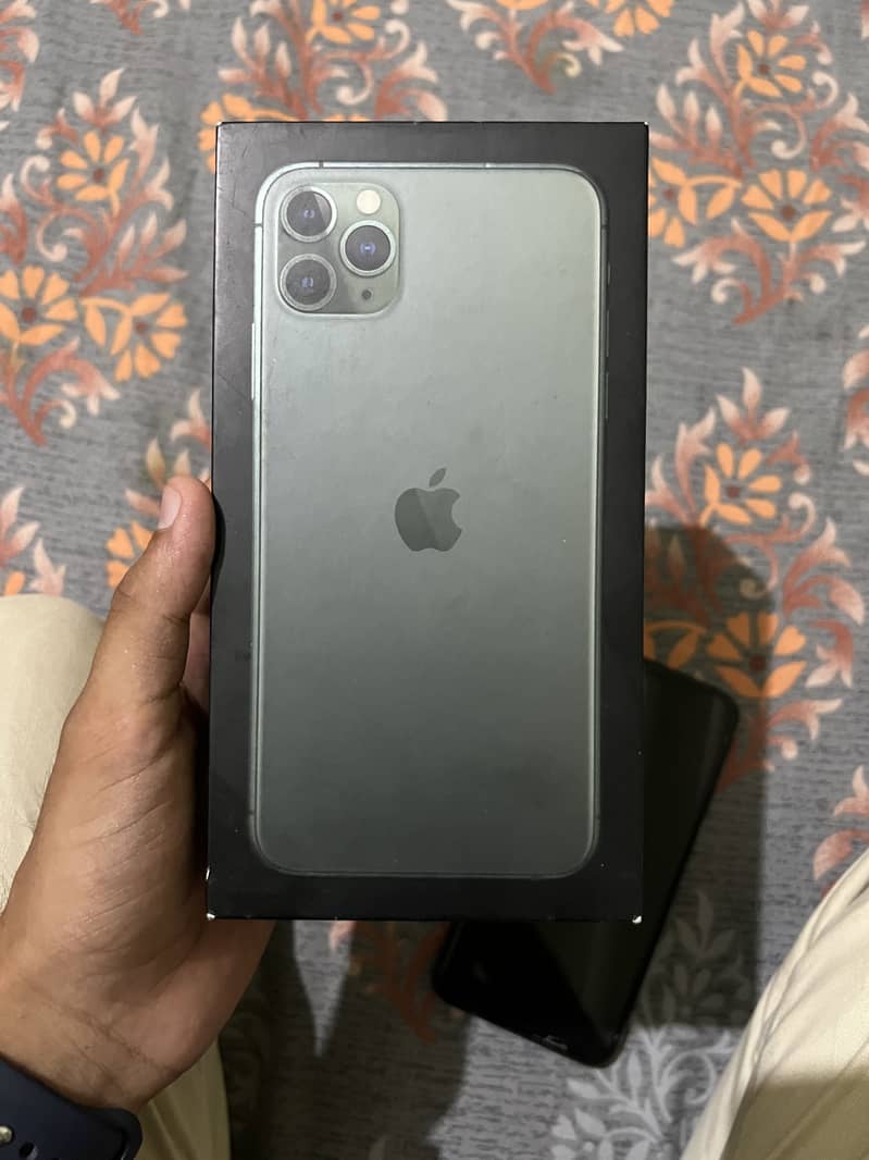 Apple iPhone 11 Pro Max 0