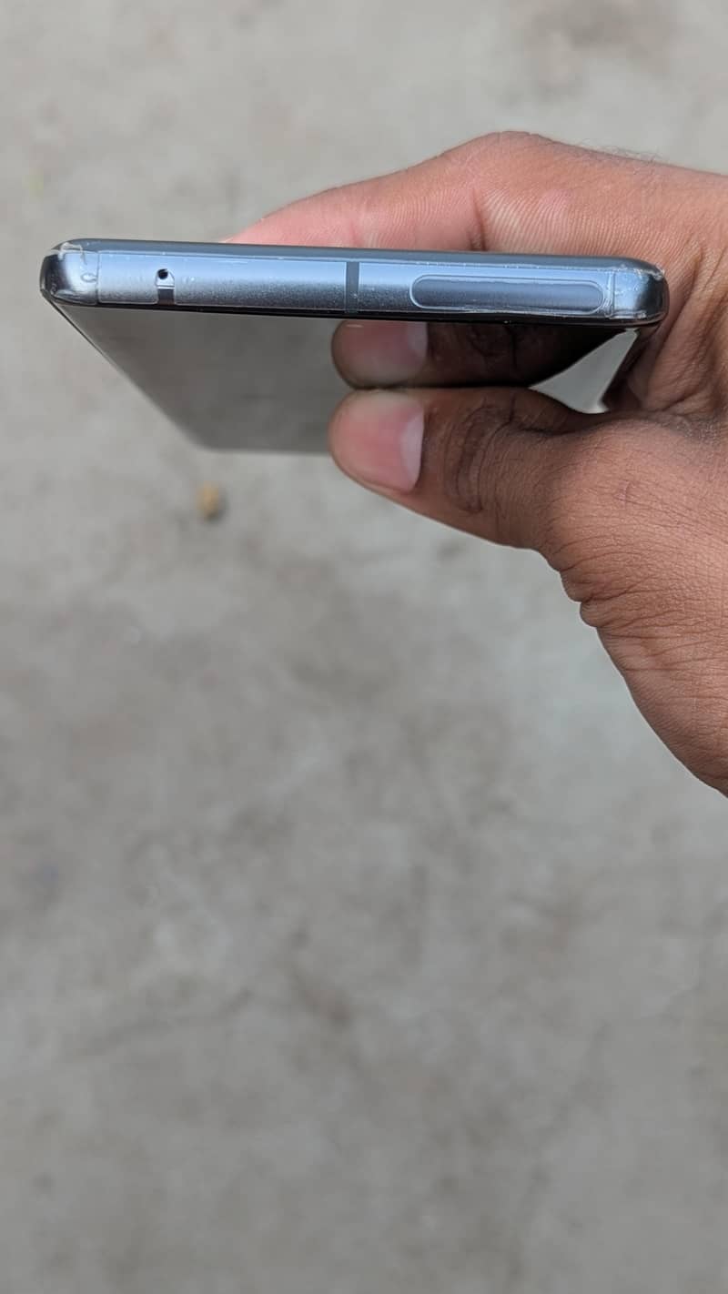 Google Pixel 7 Pro 9