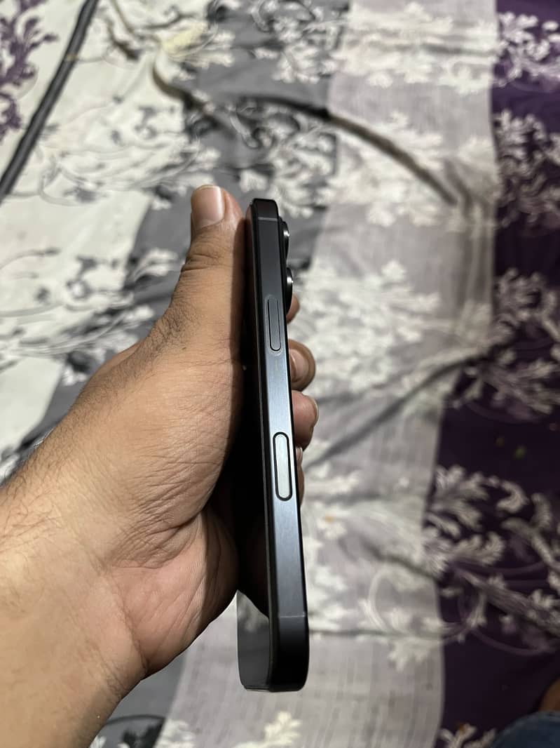 Iphone 16 Pro 1