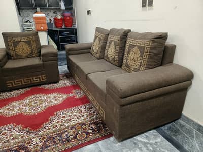 6 seater sofa set for sale in very good condition in reasonable price