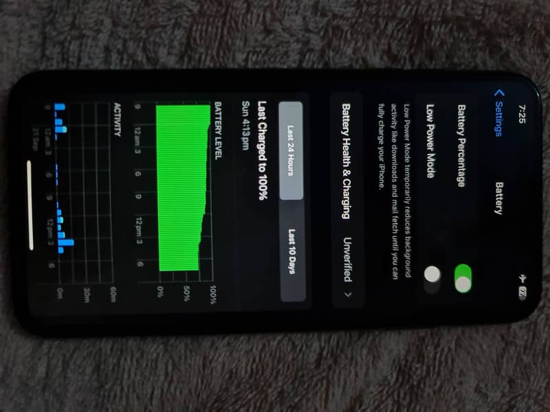 Apple iPhone XS Max 3