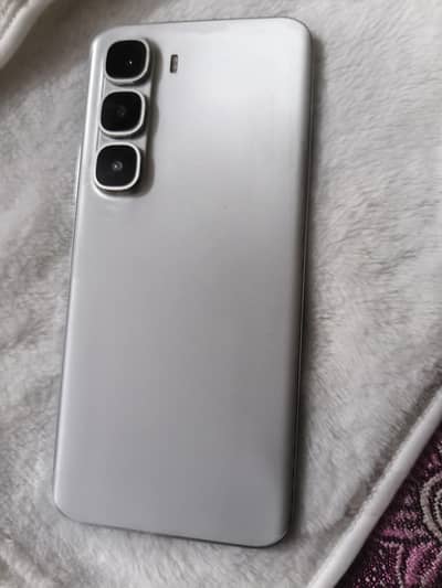 INFINIX HOT 60 PRO PLUS +