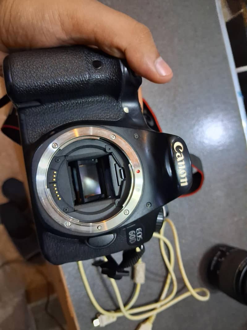 canan 60d camera 2