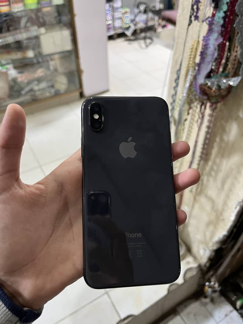 Apple iPhone X 6