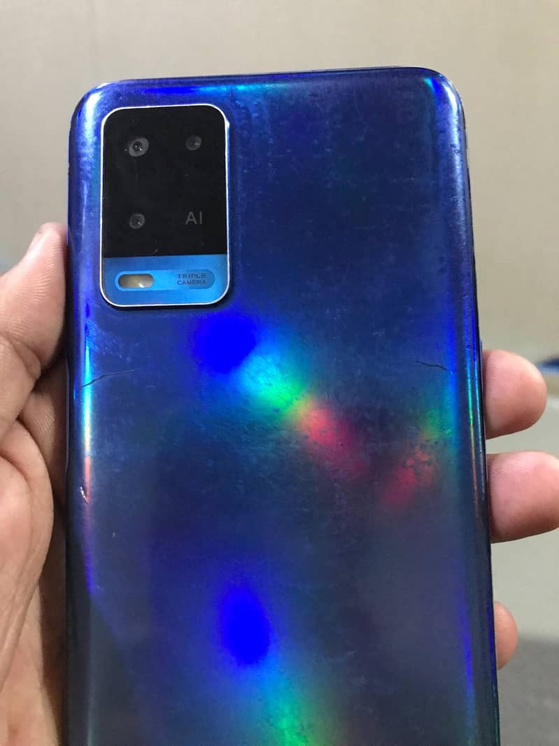 OPPO A54 4