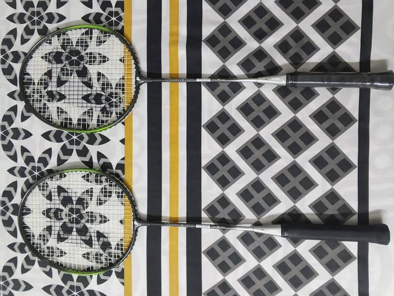 badminton rackets 1