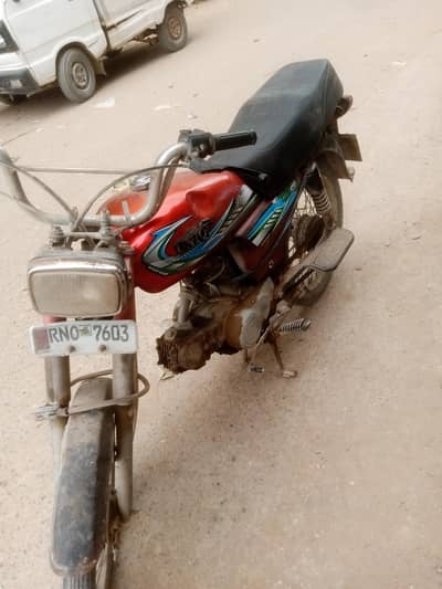 exchange karne hy koi uper pese dedonga