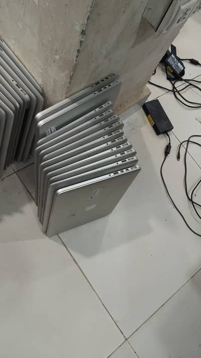MacBook Air 2015 2017 quantity Available | Saadii Shop