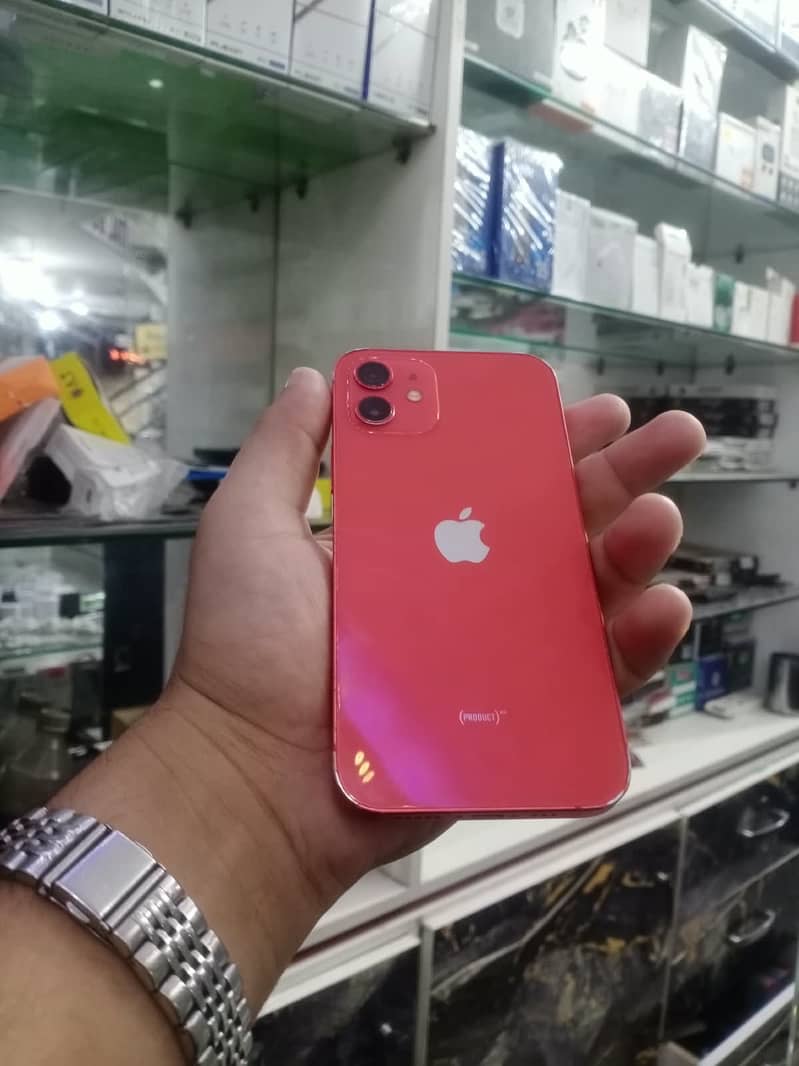 Apple iPhone 12 2