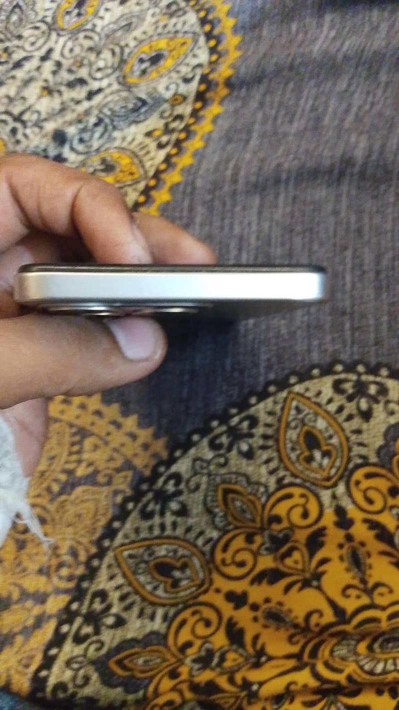 Itel A90 5